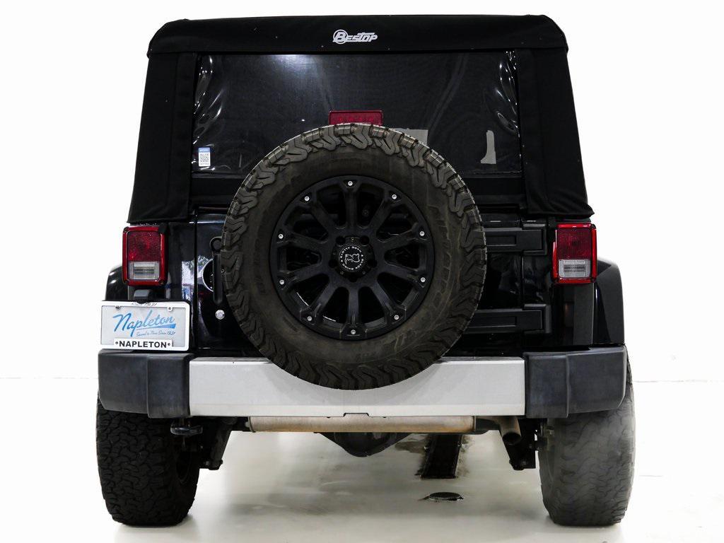 used 2015 Jeep Wrangler Unlimited car, priced at $19,500