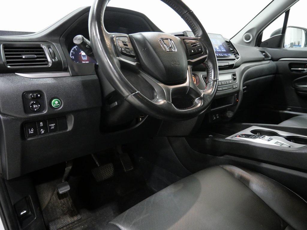 used 2024 Honda Ridgeline car, priced at $33,000