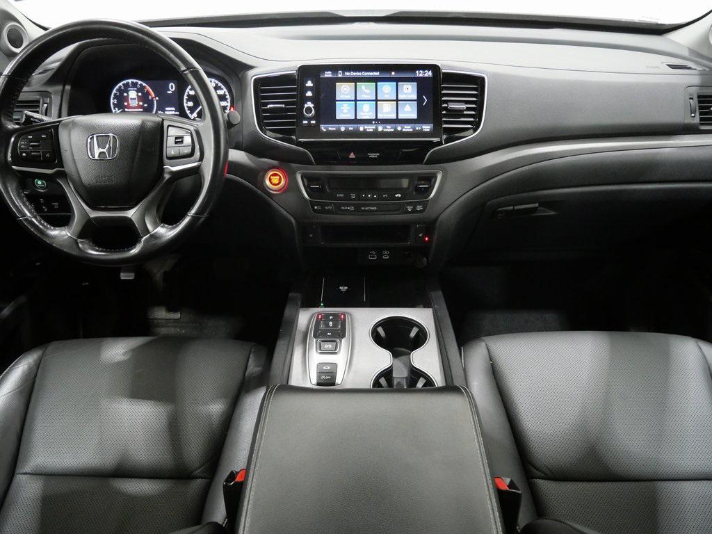 used 2024 Honda Ridgeline car, priced at $33,000