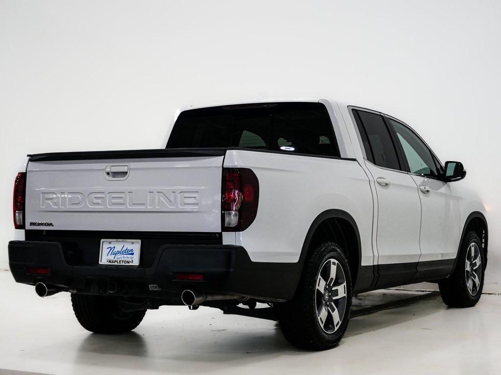 used 2024 Honda Ridgeline car, priced at $33,000