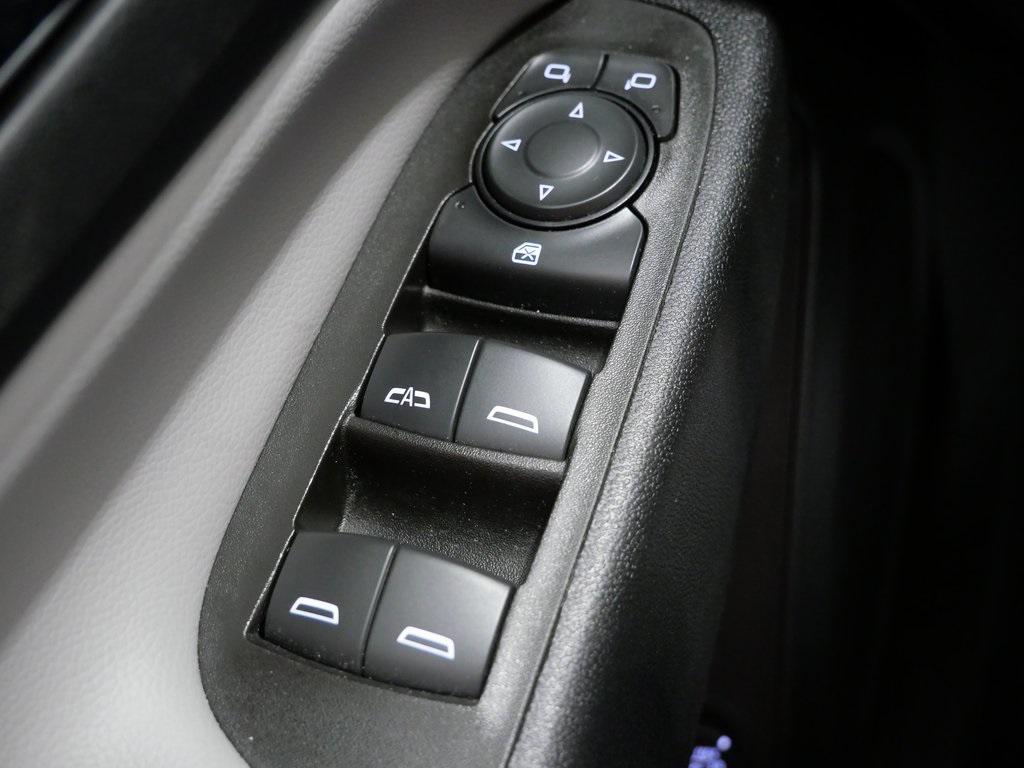 used 2024 Chevrolet Equinox car, priced at $20,000