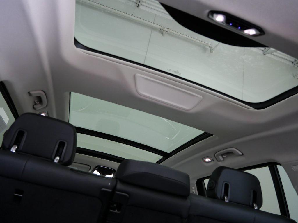 used 2022 BMW X7 car, priced at $43,000