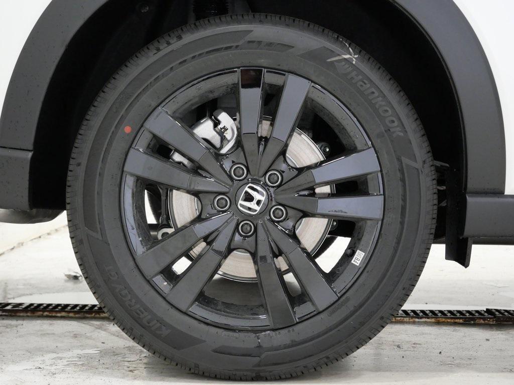 new 2026 Honda HR-V car, priced at $29,943