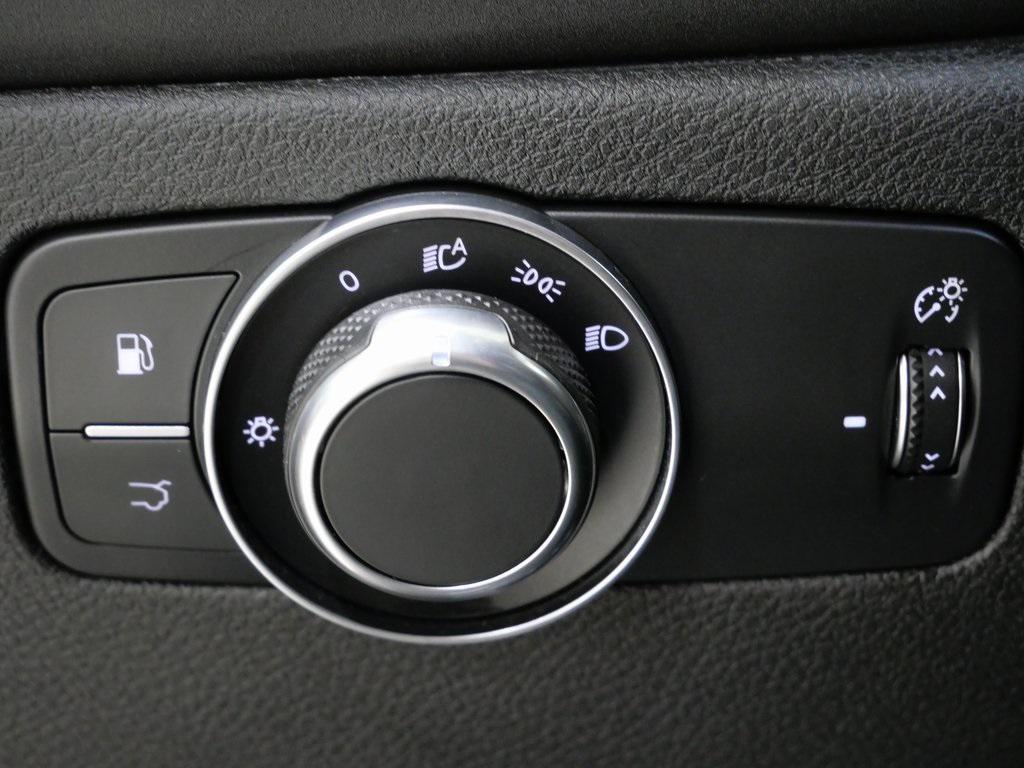 used 2024 Alfa Romeo Tonale car, priced at $27,500