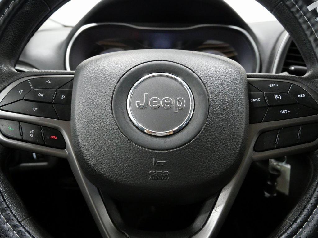 used 2021 Jeep Cherokee car, priced at $14,300