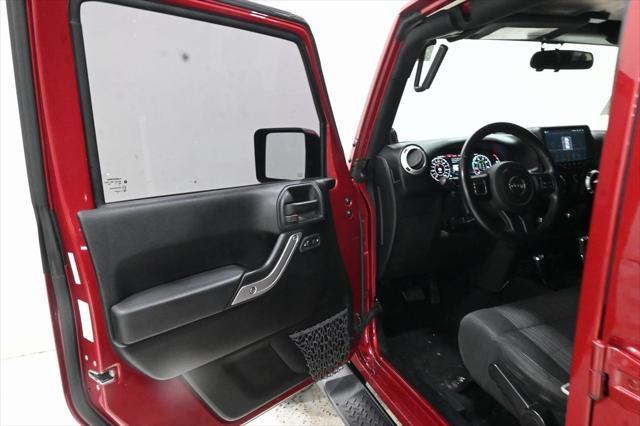 used 2012 Jeep Wrangler Unlimited car, priced at $15,500