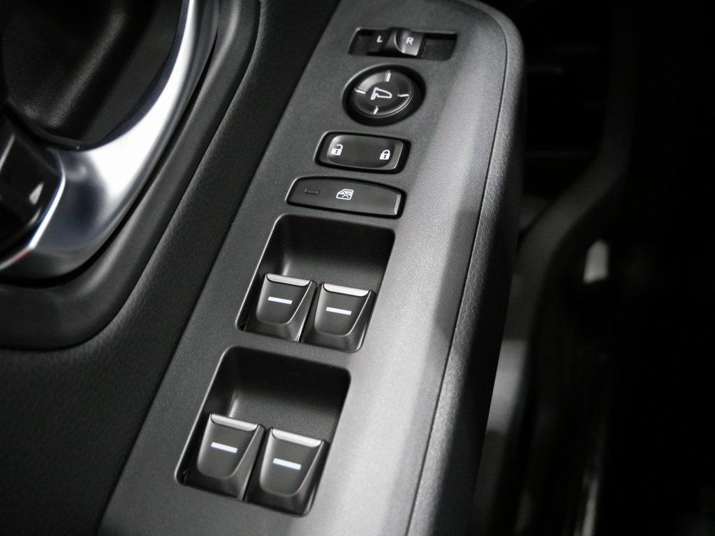 new 2025 Honda Pilot car, priced at $49,166