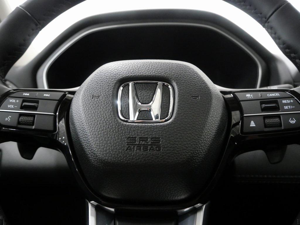new 2025 Honda Pilot car, priced at $50,649