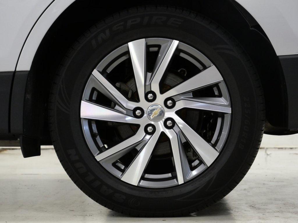 used 2022 Chevrolet Equinox car, priced at $17,900