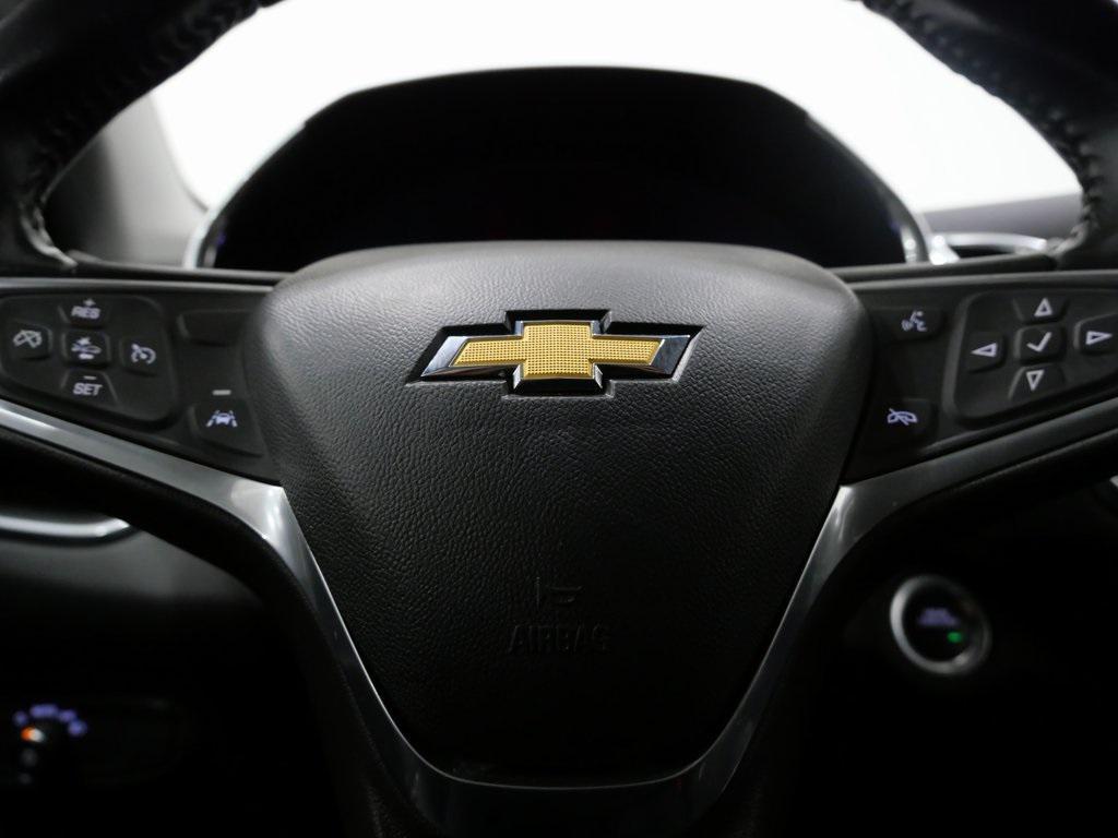 used 2022 Chevrolet Equinox car, priced at $17,900