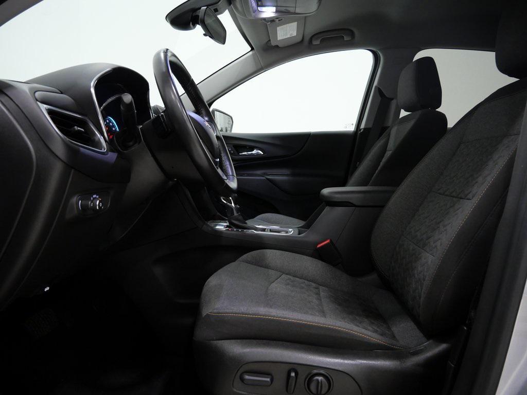 used 2022 Chevrolet Equinox car, priced at $17,900