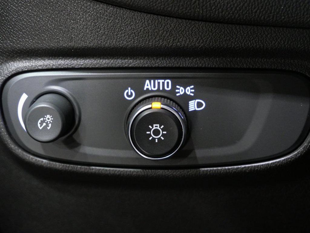 used 2022 Chevrolet Equinox car, priced at $17,900