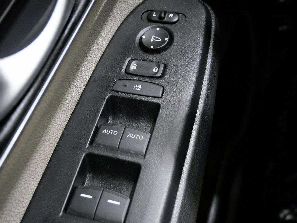 used 2019 Honda CR-V car, priced at $17,500