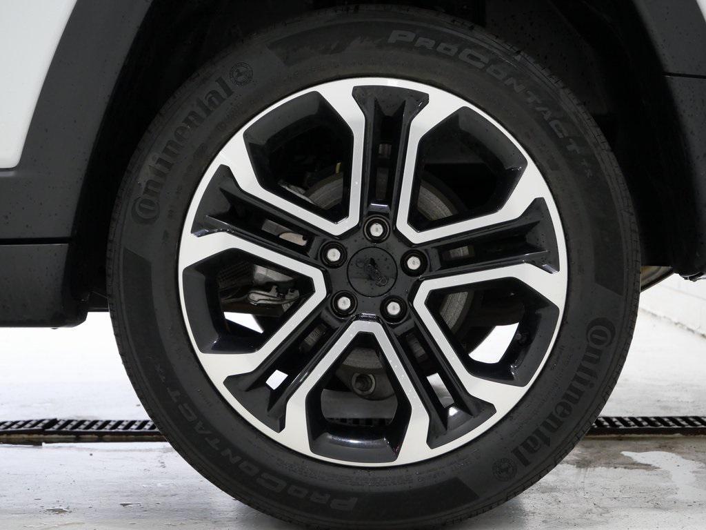 used 2022 Jeep Compass car, priced at $21,000