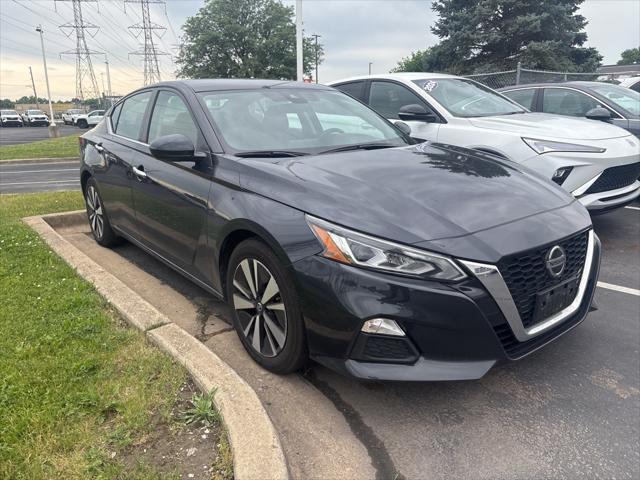 used 2022 Nissan Altima car, priced at $17,500