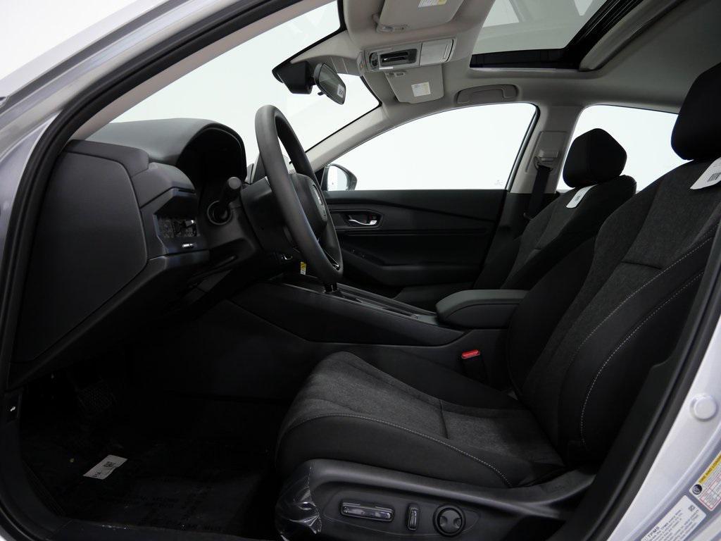 new 2025 Honda Accord car, priced at $30,274