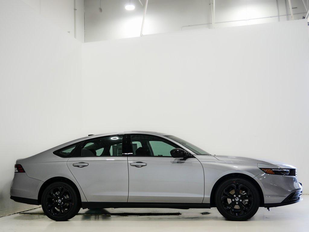 new 2025 Honda Accord car, priced at $30,274
