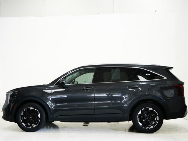 used 2024 Kia Sorento car, priced at $27,500