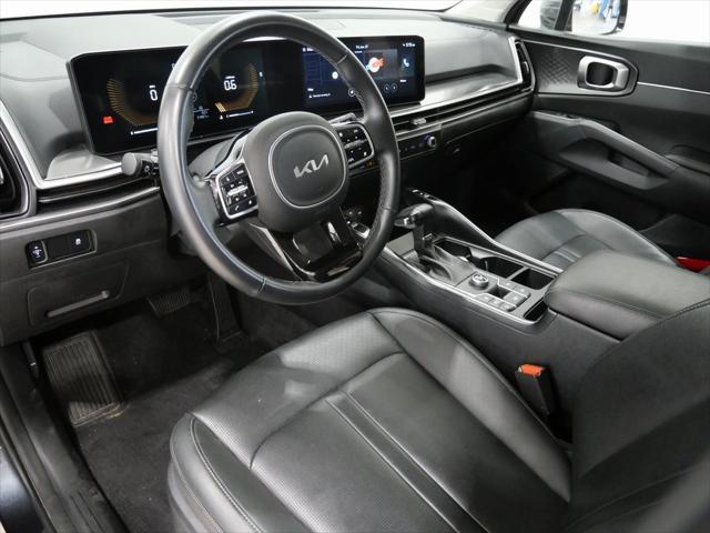 used 2024 Kia Sorento car, priced at $27,500