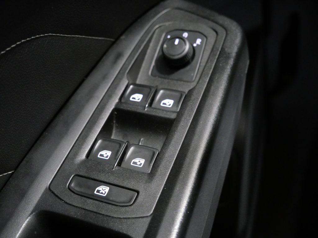 used 2020 Volkswagen Atlas Cross Sport car, priced at $22,600