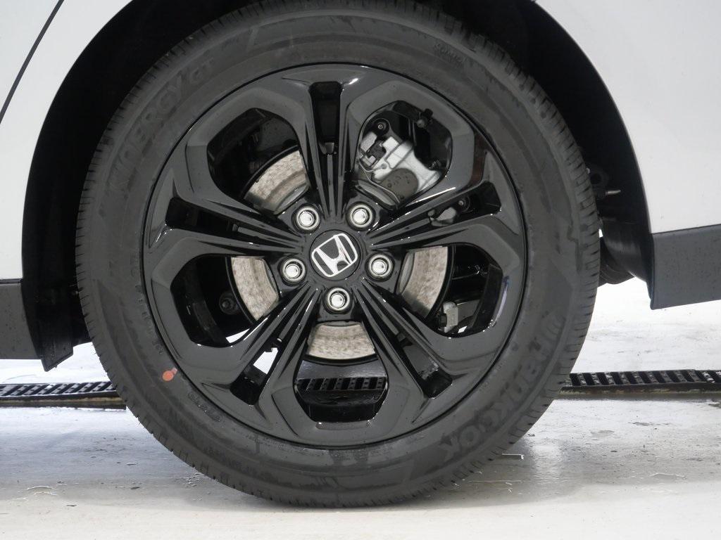 new 2025 Honda Accord car, priced at $30,319