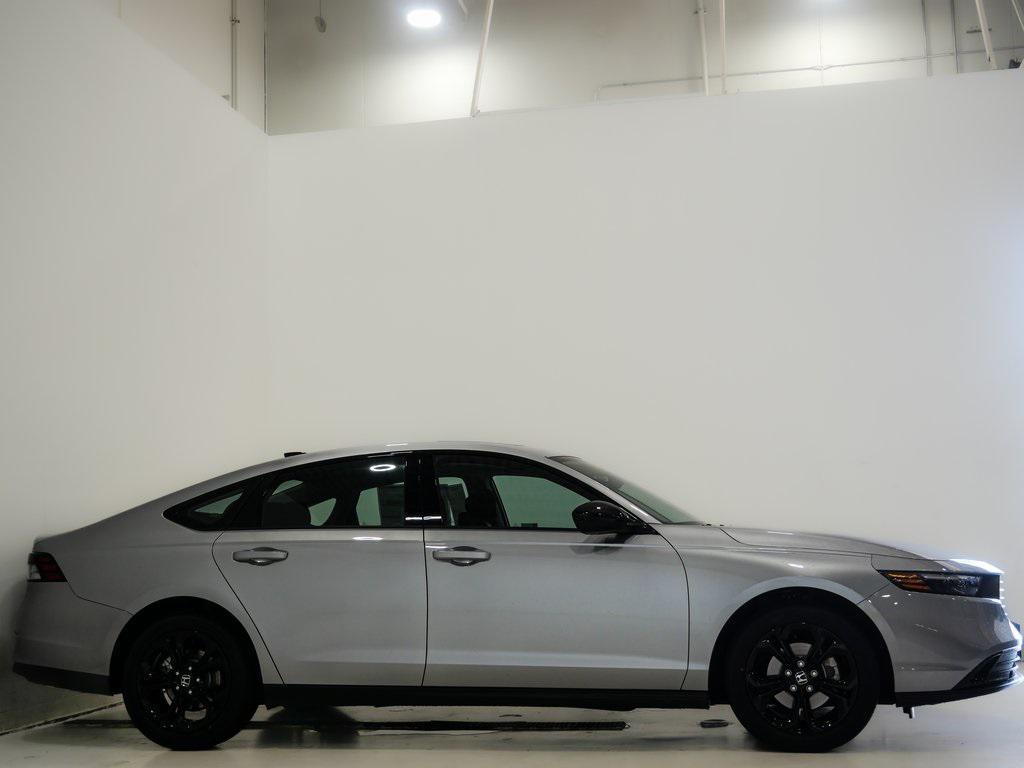 new 2025 Honda Accord car, priced at $30,319