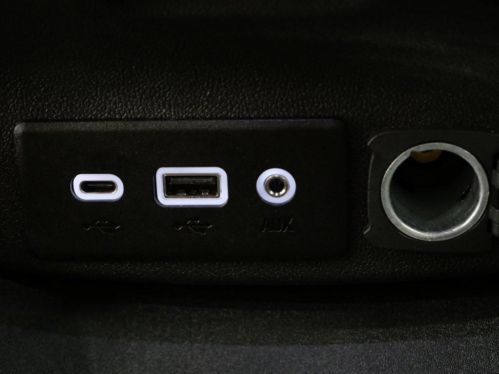 used 2024 Chevrolet Malibu car, priced at $19,000