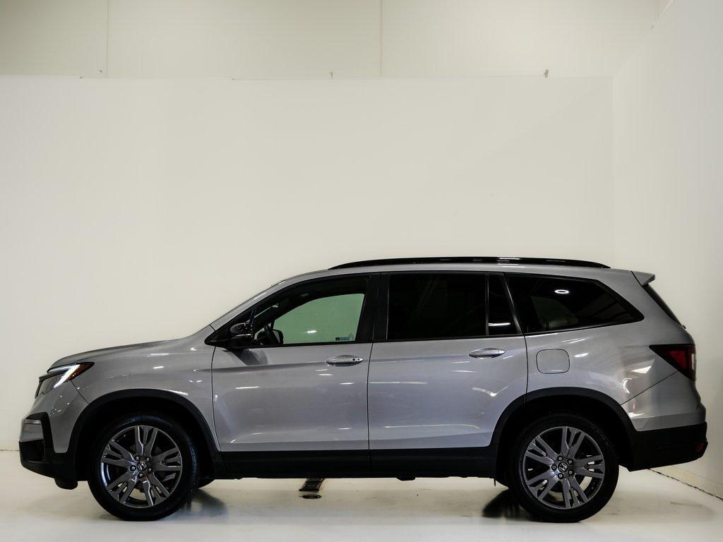 used 2022 Honda Pilot car, priced at $29,000