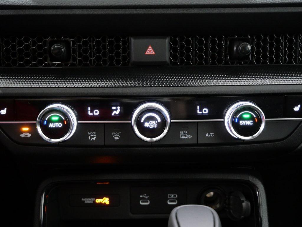 new 2026 Honda CR-V Hybrid car, priced at $40,014