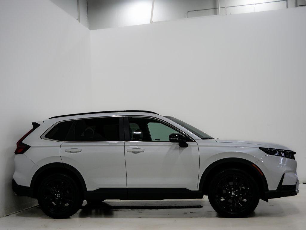 used 2025 Honda CR-V Hybrid car, priced at $35,900