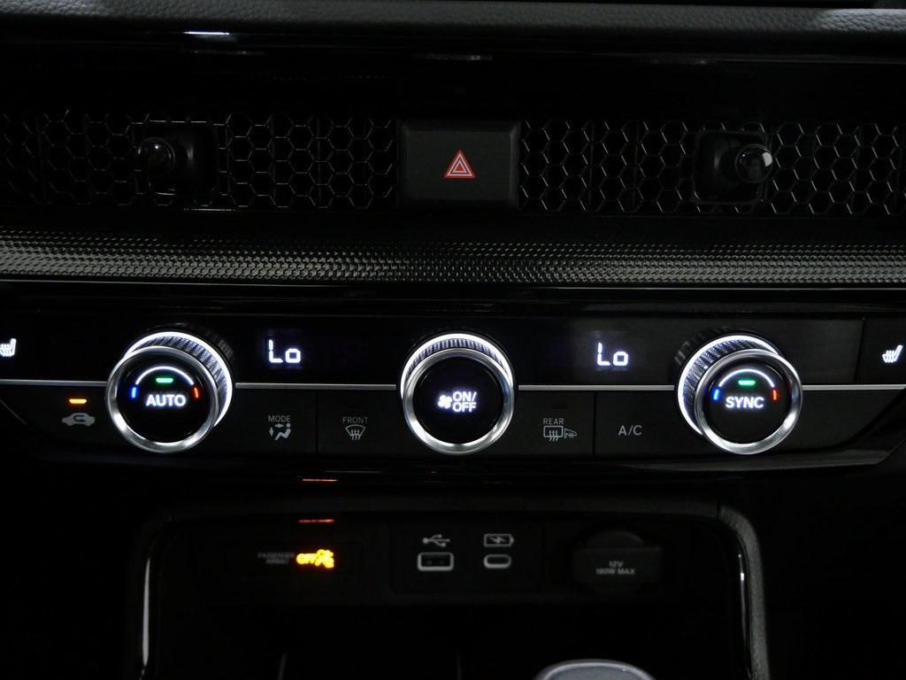used 2025 Honda CR-V Hybrid car, priced at $35,900