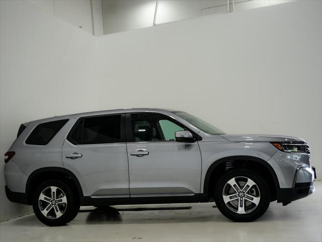 new 2025 Honda Pilot car, priced at $44,223