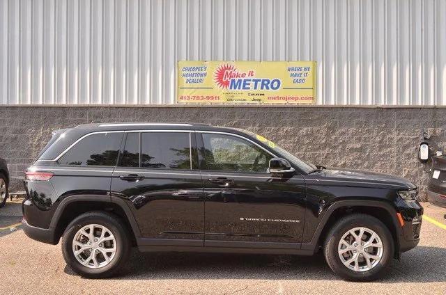 used 2023 Jeep Grand Cherokee car, priced at $36,487