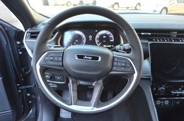 new 2025 Jeep Grand Cherokee car, priced at $53,735