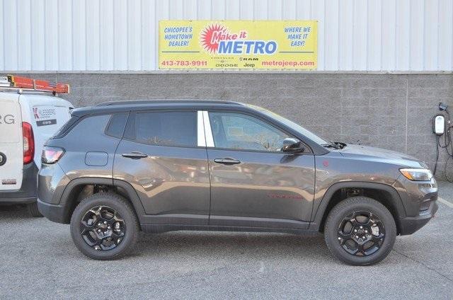 new 2024 Jeep Compass car, priced at $39,560