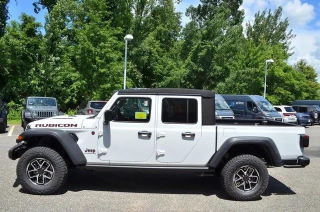 new 2024 Jeep Gladiator car, priced at $57,469