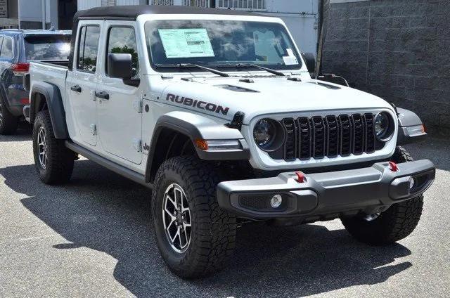 new 2024 Jeep Gladiator car, priced at $57,469