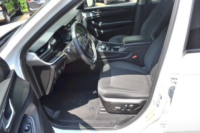 used 2023 Jeep Grand Cherokee car, priced at $23,987