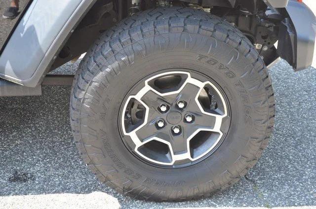 used 2022 Jeep Gladiator car, priced at $41,987