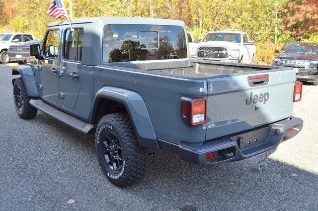 new 2025 Jeep Gladiator car, priced at $49,410