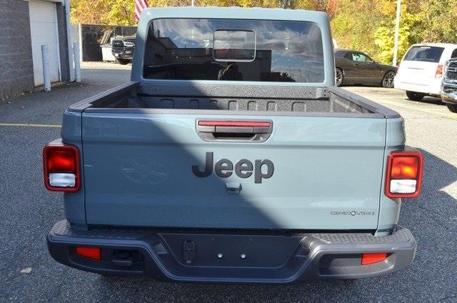 new 2025 Jeep Gladiator car, priced at $49,410