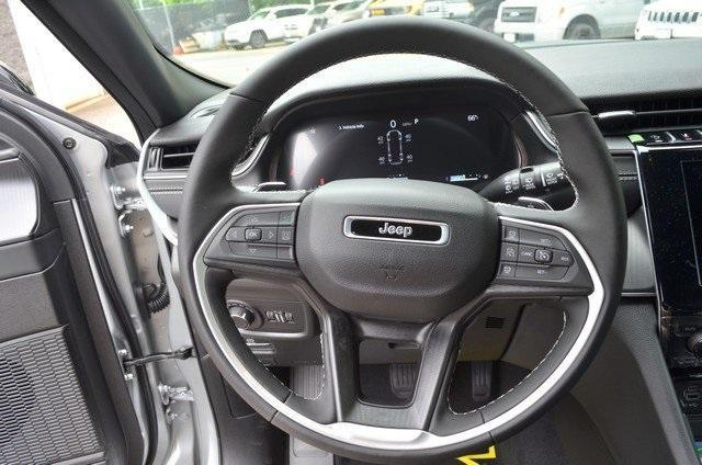new 2025 Jeep Grand Cherokee L car, priced at $45,920