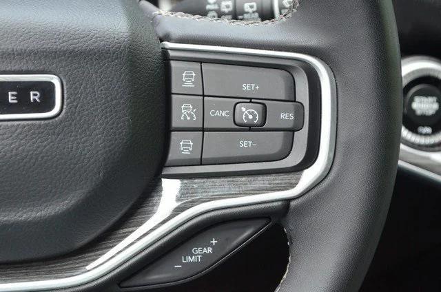 used 2022 Jeep Wagoneer car, priced at $39,987