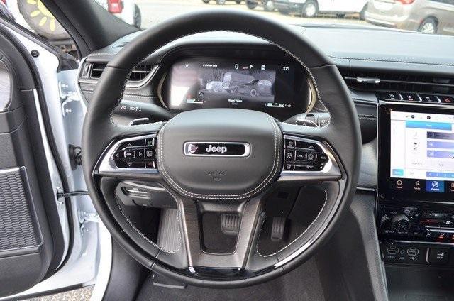 new 2025 Jeep Grand Cherokee car, priced at $65,635