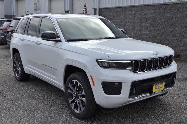 new 2025 Jeep Grand Cherokee car, priced at $65,635