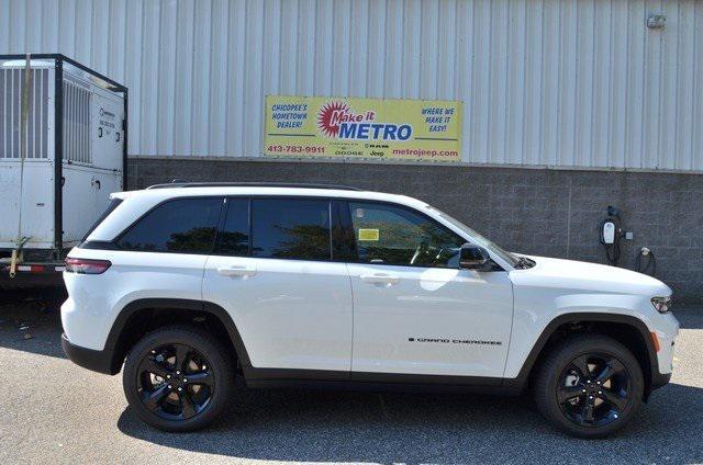 new 2024 Jeep Grand Cherokee car, priced at $57,914