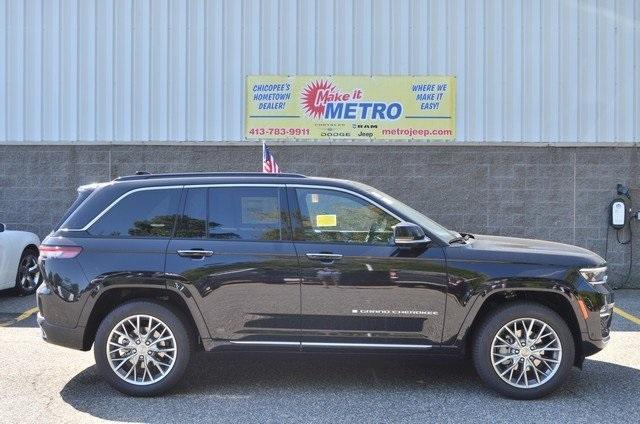 new 2025 Jeep Grand Cherokee car, priced at $61,150