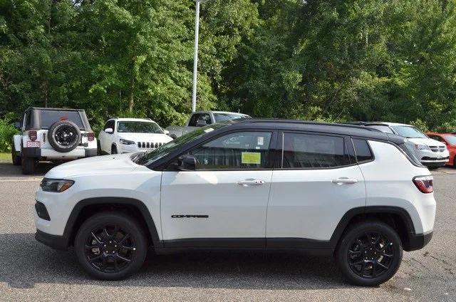 new 2024 Jeep Compass car, priced at $38,816