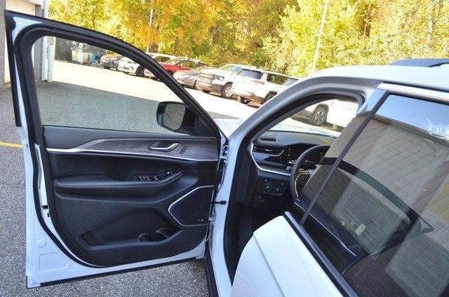 used 2023 Jeep Grand Cherokee 4xe car, priced at $31,787