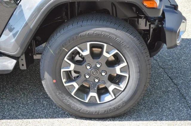new 2025 Jeep Wrangler car, priced at $55,559